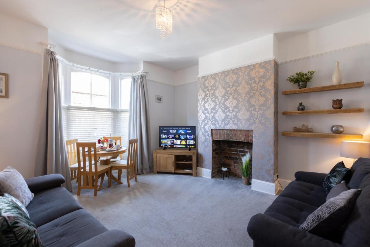 Bootham Apartment 32 - Free Parking - Five Minute Walk To York Minster Εξωτερικό φωτογραφία