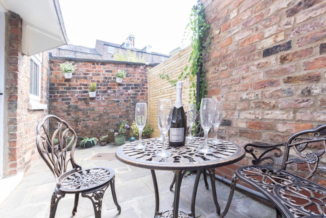 Bootham Apartment 32 - Free Parking - Five Minute Walk To York Minster Εξωτερικό φωτογραφία